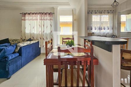 Sala de apartamento para alugar com 2 quartos, 65m² em Jardim Conceicaozinha (vicente de Carvalho), Guarujá