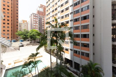 Vista de apartamento à venda com 3 quartos, 92m² em Indianópolis, São Paulo