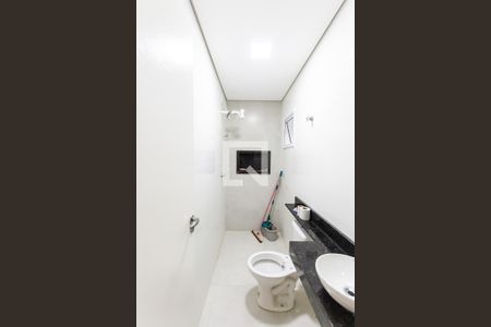 Apartamento à venda com 70m², 3 quartos e 1 vaga Apartamento à venda com 70m², 3 quartos e 1 vagaBanheiro