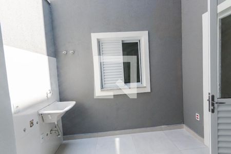 Apartamento à venda com 70m², 3 quartos e 1 vaga Apartamento à venda com 70m², 3 quartos e 1 vagaVaranda