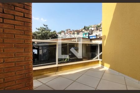 Varanda de casa à venda com 4 quartos, 300m² em Vila Suíça, Santo André