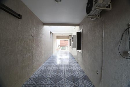 Garagem de casa à venda com 3 quartos, 190m² em Fátima, Canoas