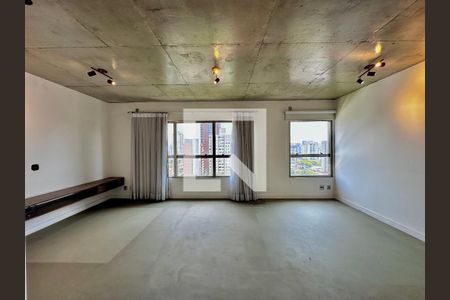 Sala de apartamento à venda com 1 quarto, 73m² em Santo Amaro, São Paulo