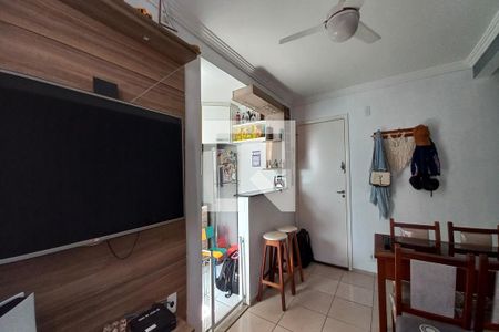 Sala de apartamento à venda com 2 quartos, 44m² em Loteamento Parque São Martinho, Campinas