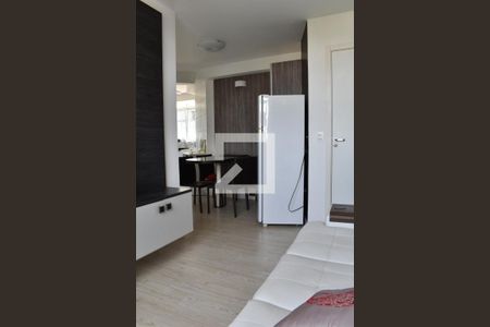 Sala de apartamento para alugar com 2 quartos, 99m² em Tingui, Curitiba