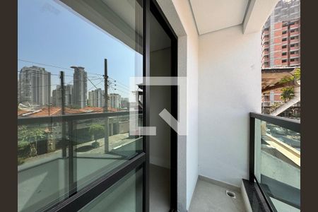 Sacada de casa à venda com 2 quartos, 176m² em Campestre, Santo André