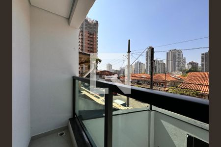 Sacada de casa à venda com 2 quartos, 176m² em Campestre, Santo André