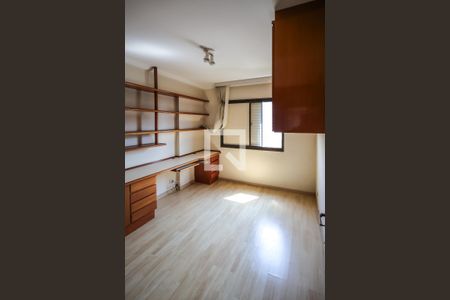 Quarto 1 de apartamento para alugar com 2 quartos, 67m² em Vila Gumercindo, São Paulo