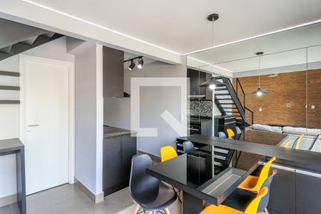 Sala de apartamento para alugar com 1 quarto, 55m² em Campo Belo, São Paulo