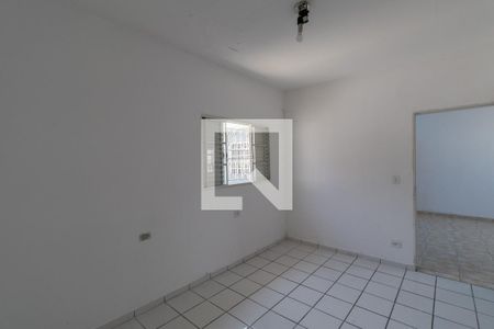 Quarto 2 de casa para alugar com 2 quartos, 60m² em Vila Santana, São Paulo