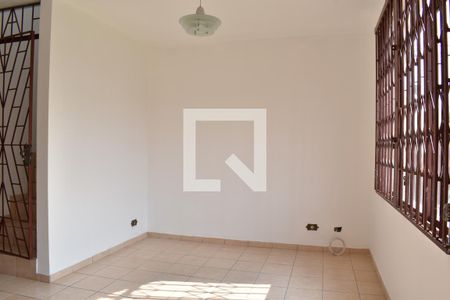 Sala 1 de casa para alugar com 3 quartos, 115m² em Fanny, Curitiba