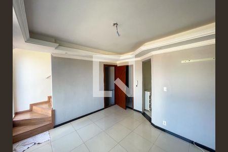 Sala de casa à venda com 2 quartos, 95m² em Diamante, Belo Horizonte