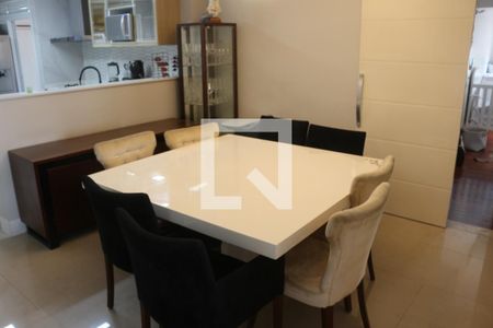 Sala de apartamento para alugar com 4 quartos, 132m² em Santo Antônio, São Caetano do Sul