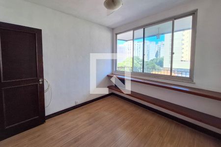 Quarto 1 de apartamento à venda com 3 quartos, 125m² em Ingá, Niterói