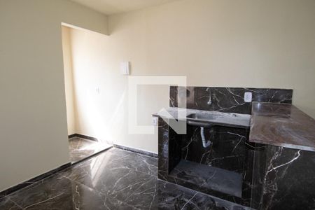 Sala/cozinha de casa para alugar com 2 quartos, 60m² em Vila Meriti, Duque de Caxias