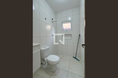 Banheiro de casa para alugar com 1 quarto, 35m² em Jardim Mutinga, Barueri