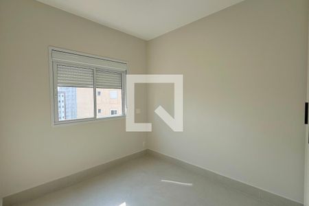 Quarto 1 de apartamento para alugar com 2 quartos, 52m² em Alphaville Empresarial, Barueri