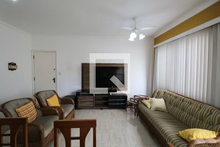 Sala de apartamento para alugar com 3 quartos, 90m² em Jardim Praiano, Guarujá