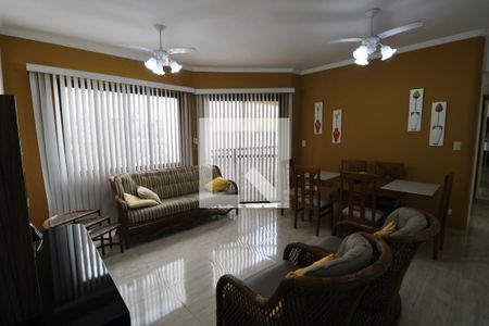 Sala de apartamento para alugar com 3 quartos, 90m² em Jardim Praiano, Guarujá