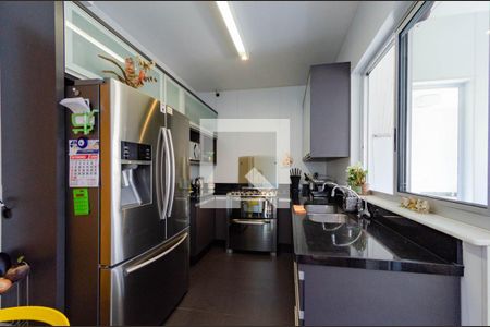 Apartamento à venda com 141m², 3 quartos e 3 vagas Apartamento à venda com 141m², 3 quartos e 3 vagasCozinha