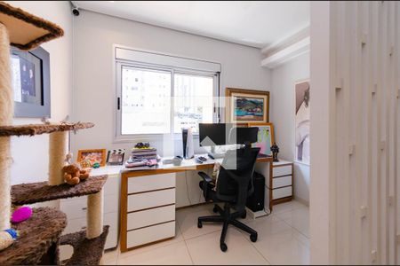 Sala de apartamento à venda com 3 quartos, 141m² em Vila da Serra, Nova Lima