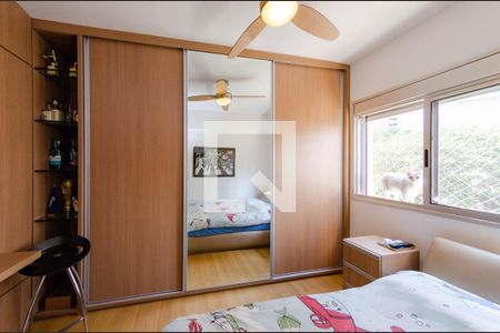 Apartamento à venda com 141m², 3 quartos e 3 vagas Apartamento à venda com 141m², 3 quartos e 3 vagasQuarto 2