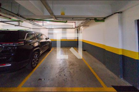 Apartamento à venda com 141m², 3 quartos e 3 vagas Apartamento à venda com 141m², 3 quartos e 3 vagasGaragem