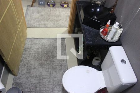 Lavabo de casa à venda com 3 quartos, 200m² em Jardim Jovaia, Guarulhos