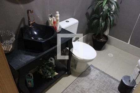 Lavabo de casa à venda com 3 quartos, 200m² em Jardim Jovaia, Guarulhos