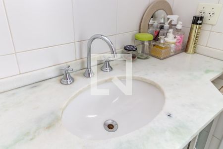 Lavabo de apartamento à venda com 4 quartos, 118m² em Barra Funda, São Paulo