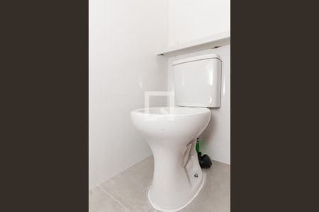 Lavabo   de casa à venda com 3 quartos, 110m² em Vila Constança, São Paulo