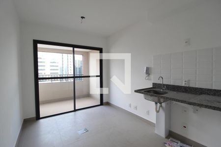 Sala/Cozinha de kitnet/studio à venda com 1 quarto, 31m² em Indianópolis, São Paulo