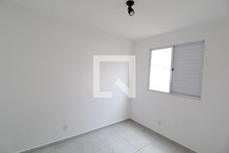 Quarto 2 de apartamento para alugar com 2 quartos, 39m² em São Jorge, Uberlândia