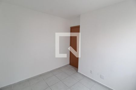 Quarto 1 de apartamento para alugar com 2 quartos, 39m² em São Jorge, Uberlândia