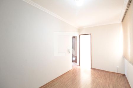 Sala de apartamento para alugar com 2 quartos, 50m² em Indaiá, Belo Horizonte