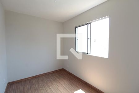 Quarto 1 de apartamento para alugar com 2 quartos, 50m² em Indaiá, Belo Horizonte