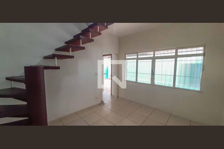 Casa para alugar com 2 quartos, 90m² em Km 18, Osasco