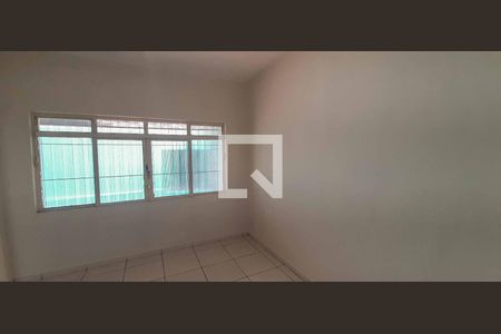 Sala de casa para alugar com 2 quartos, 90m² em Km 18, Osasco