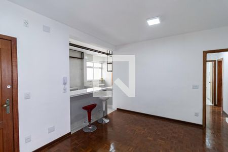 Sala  de apartamento para alugar com 3 quartos, 95m² em Manacás, Belo Horizonte