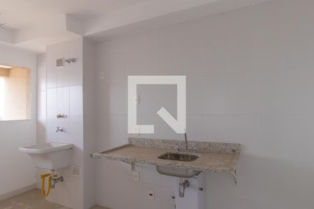 Sala/Cozinha de apartamento para alugar com 3 quartos, 166m² em Jardim das Belezas, Carapicuíba