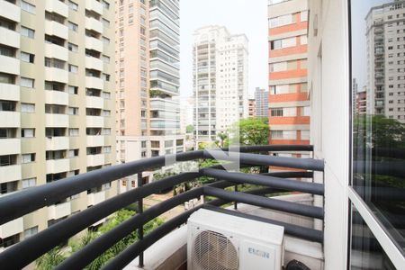 Varanda  de apartamento à venda com 1 quarto, 45m² em Vila Uberabinha, São Paulo