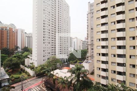 Vista de apartamento à venda com 1 quarto, 45m² em Vila Uberabinha, São Paulo