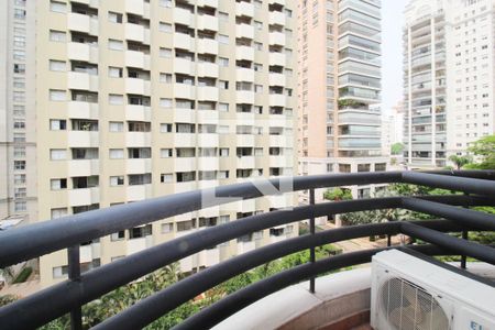 Varanda  de apartamento à venda com 1 quarto, 45m² em Vila Uberabinha, São Paulo