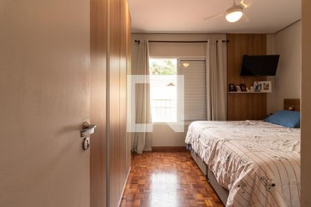 Quarto 1 Suite de casa para alugar com 3 quartos, 201m² em Jardim Rebelato, Cotia