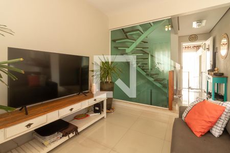 Sala de casa para alugar com 3 quartos, 201m² em Jardim Rebelato, Cotia