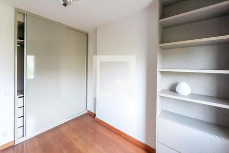 quarto 2 de apartamento à venda com 4 quartos, 180m² em Santa Lúcia, Belo Horizonte