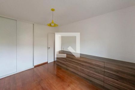 quarto 1 de apartamento à venda com 4 quartos, 180m² em Santa Lúcia, Belo Horizonte