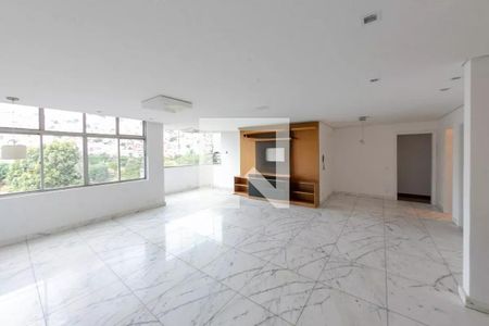 Apartamento à venda com 180m², 4 quartos e 2 vagasSala