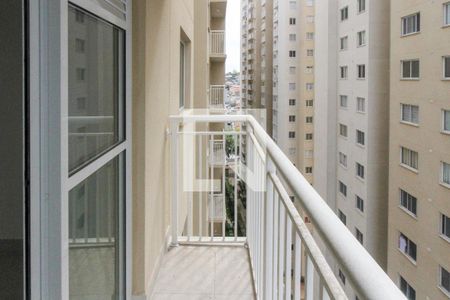 Varanda Sala  de apartamento para alugar com 2 quartos, 35m² em Vila Graciosa, São Paulo