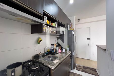 Apartamento para alugar com 53m², 2 quartos e 1 vaga Apartamento para alugar com 53m², 2 quartos e 1 vagaCozinha e área de serviço